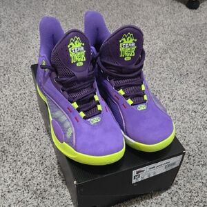 Team Joker Purple & Neon Green Men's Athletic Shoes